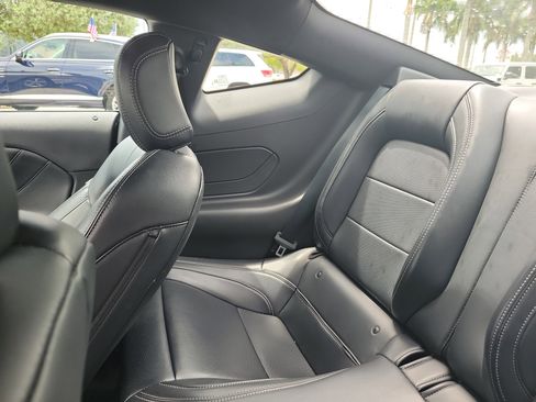 Used 2025 Ford Mustang Premium RWD image 18