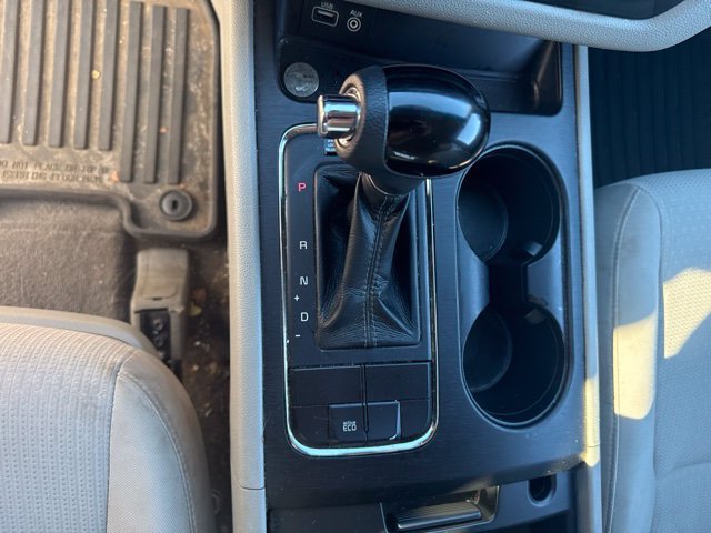 Used 2016 Kia Sedona LX FWD image 23