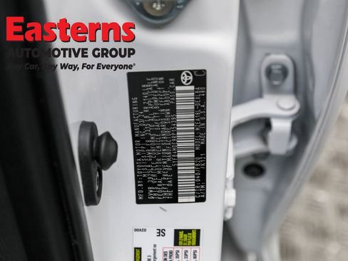 Used 2024 Toyota Corolla LE image 33