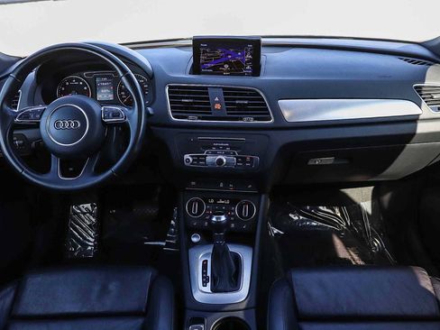 Used 2018 Audi Q3 2.0T Premium Plus w/ Premium Plus Package image 16