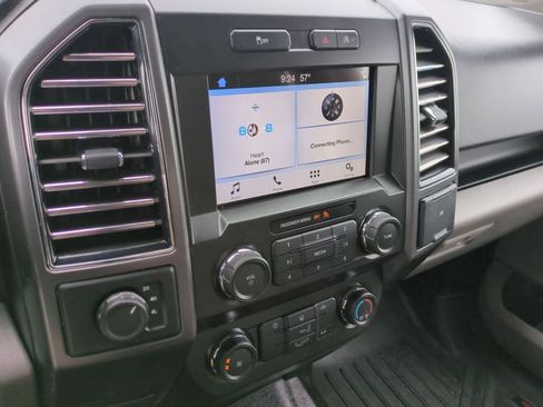 Used 2019 Ford F150 XLT image 27