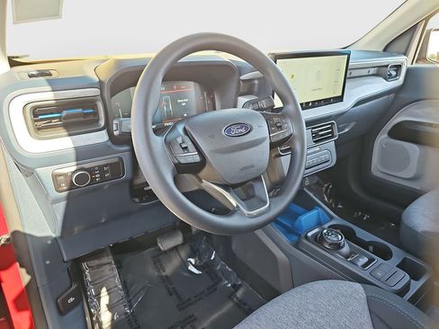 Used 2025 Ford Maverick XLT FWD image 9