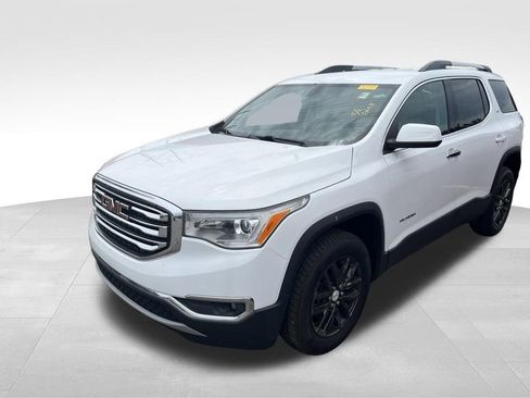 Used 2021 GMC Acadia Denali w/ Denali Technology Package FWD image 15