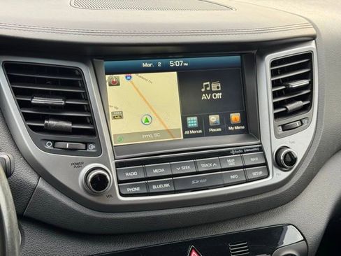 Used 2016 Hyundai Tucson Limited image 29