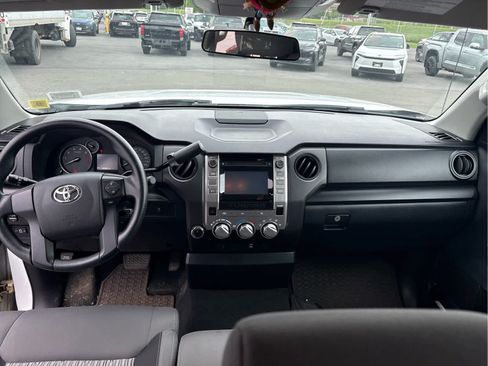 Used 2017 Toyota Tundra SR AWD/4WD image 7