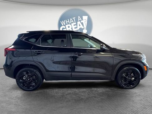 Certified 2026 Kia Seltos EX w/ EX Sunroof Package AWD/4WD image 2