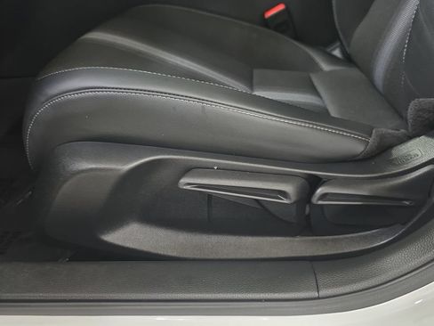 Used 2023 Honda Civic Sport image 28