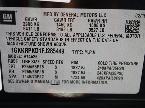 Used 2015 GMC Acadia SLE FWD image 14