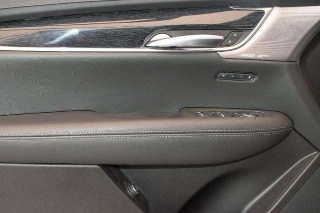 Used 2021 Cadillac XT5 Luxury w/ LPO, Floor Liner Package AWD/4WD image 20