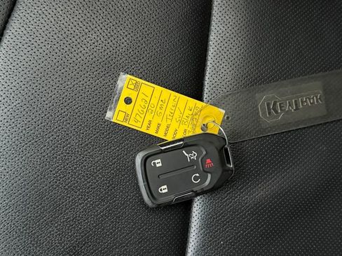 Used 2020 GMC Terrain SLT w/ Preferred Package image 25