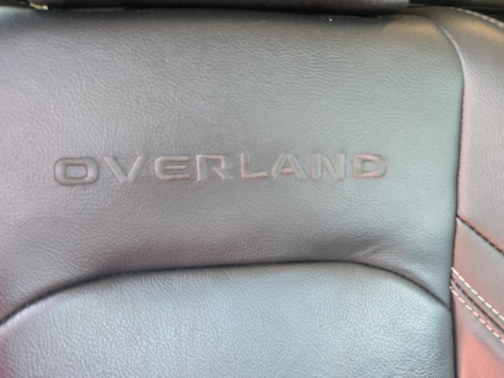 Used 2020 Jeep Gladiator Overland AWD/4WD image 20