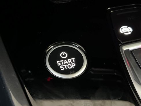 Used 2022 Audi Q4 e-tron Premium Plus image 26