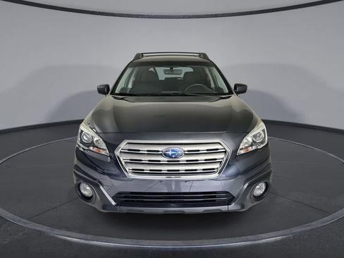 Used 2017 Subaru Outback 2.5i Premium AWD/4WD image 3