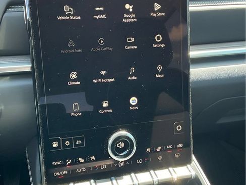 Used 2026 GMC Terrain Denali AWD/4WD image 26