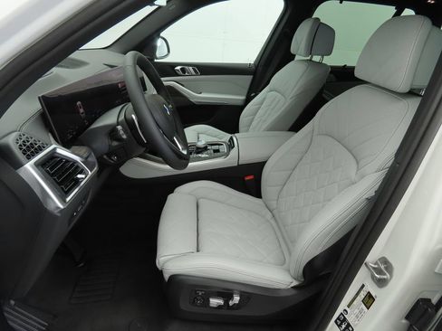 Used 2026 BMW X5 xDrive40i w/ Executive Package AWD/4WD image 20
