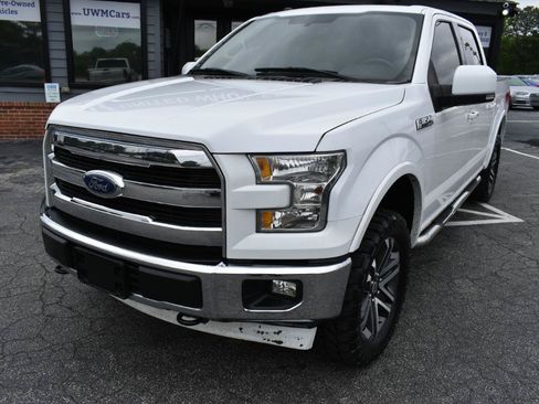 Used 2017 Ford F150 Lariat w/ Equipment Group 501A Mid AWD/4WD image 2