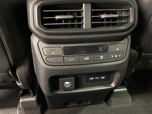 New 2025 Honda Pilot Black Edition image 23