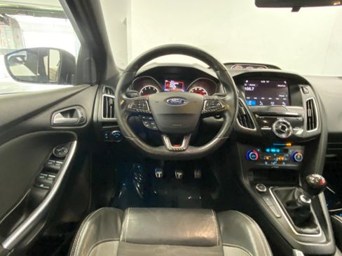 Used 2017 Ford Focus ST w/ Equipment Group 401A image 37