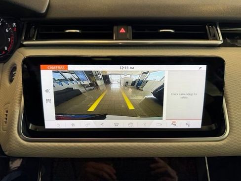 Used 2019 Land Rover Range Rover Velar R-Dynamic SE AWD/4WD image 13