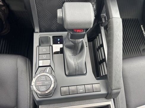 New 2025 Toyota Tacoma TRD Off-Road image 15