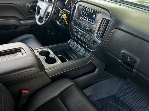 Used 2018 GMC Sierra 1500 SLT w/ All Terrain Package AWD/4WD image 19