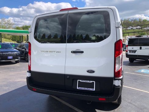 Used 2024 Ford Transit 250 Low Roof w/ Exterior Upgrade Package RWD image 4