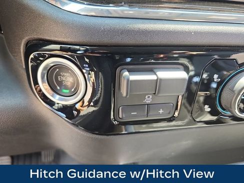 Used 2023 Chevrolet Silverado 1500 LT AWD/4WD image 27