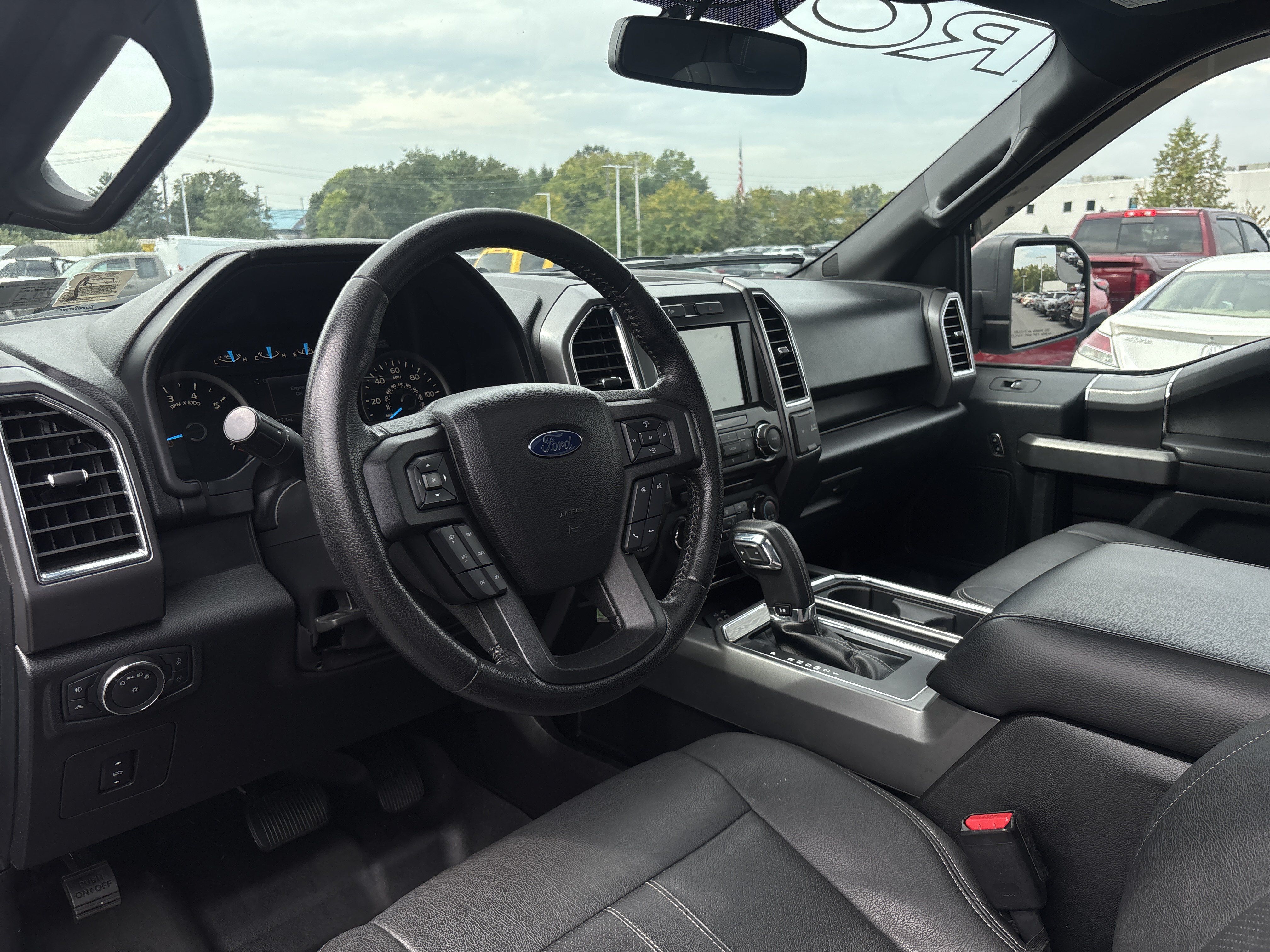 Used 2016 Ford F150 XLT w/ Equipment Group 302A Luxury AWD/4WD image 40