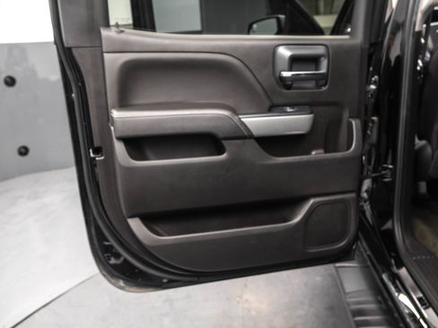 Used 2018 Chevrolet Silverado 1500 LTZ image 31