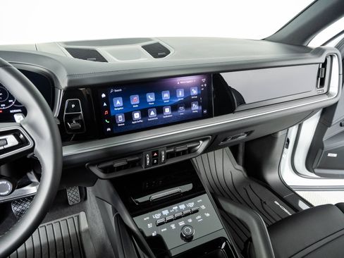 New 2026 Porsche Cayenne AWD/4WD image 13