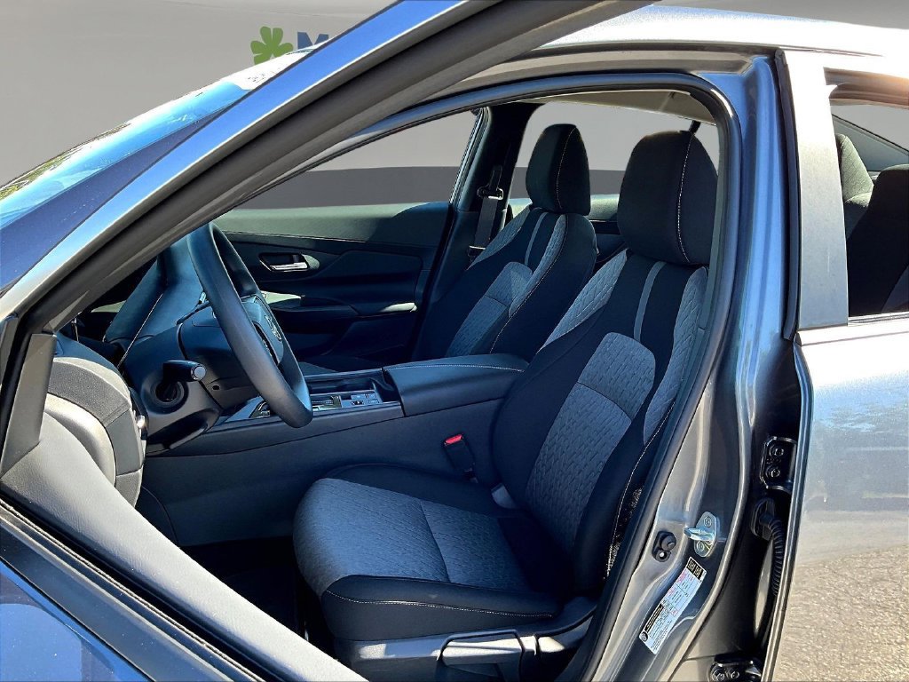Used 2026 Nissan Sentra SV w/ Floor Mat Package FWD image 23