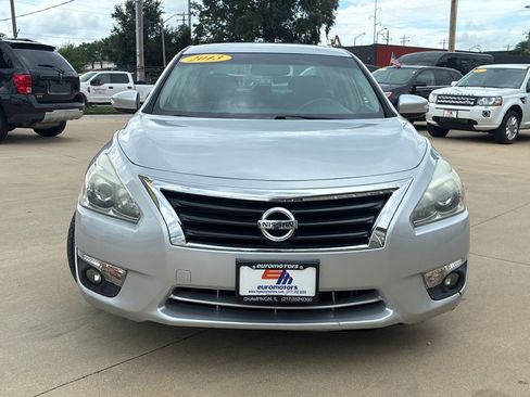 Used 2013 Nissan Altima 2.5 SL FWD image 2
