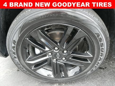Certified 2024 Chevrolet Trax ACTIV FWD image 4