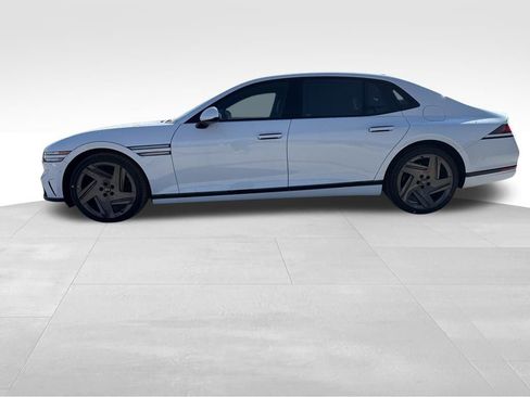 New 2026 Genesis G90 3.5T Prestige image 5