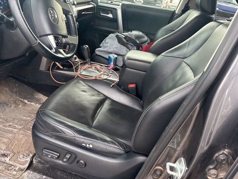 Used 2016 Toyota 4Runner Limited image 6