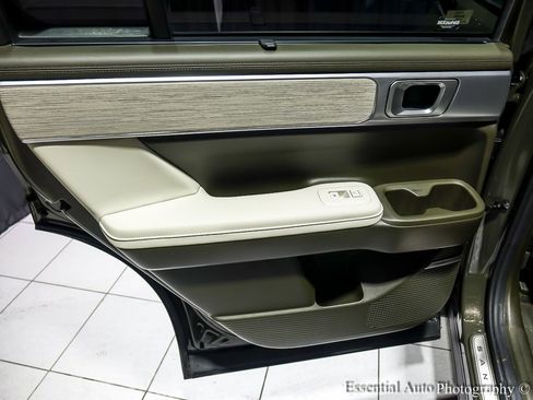 Used 2025 Hyundai Santa Fe Calligraphy image 33