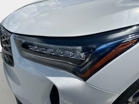 Certified 2026 Acura RDX SH-AWD image 9