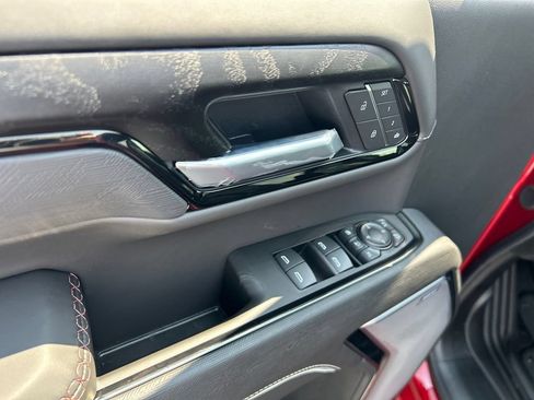 New 2026 GMC Sierra 2500 AT4X AWD/4WD image 15