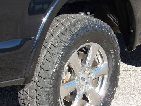 Used 2018 Ford F150 Lariat image 7