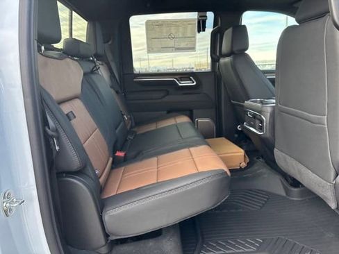 New 2026 Chevrolet Silverado 3500 High Country w/ Technology Package image 24