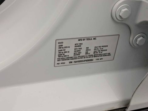 Used 2023 Tesla Model Y Long Range image 32
