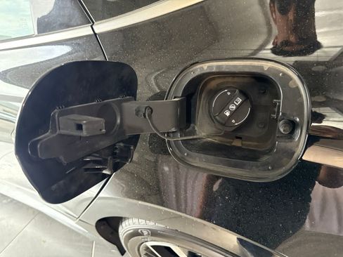 Used 2025 Hyundai Sonata SEL FWD image 11