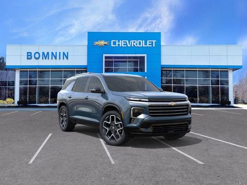 New 2026 Chevrolet Traverse High Country AWD/4WD image 2