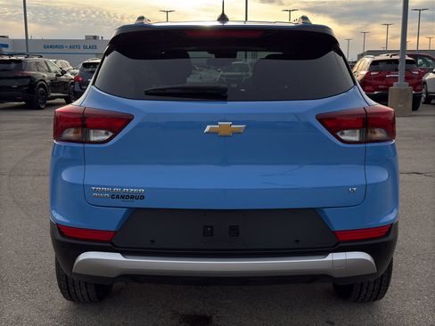 Used 2024 Chevrolet TrailBlazer LT w/ Convenience Package image 7