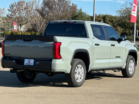 New 2026 Toyota Tundra SR5 AWD/4WD image 4