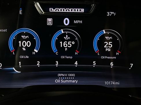 Used 2025 RAM 1500 Laramie w/ Night Edition image 31