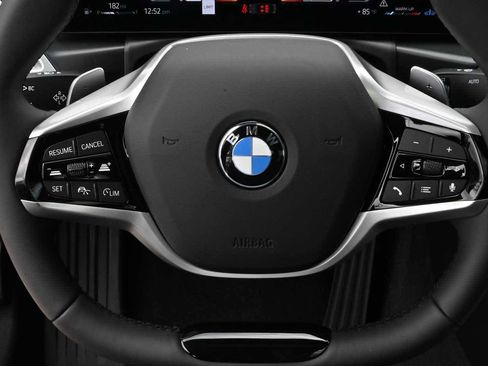 Used 2026 BMW 330i Sedan w/ Premium Package RWD image 25