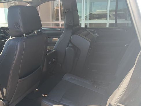 Used 2023 Chevrolet Tahoe Z71 w/ Luxury Package image 14