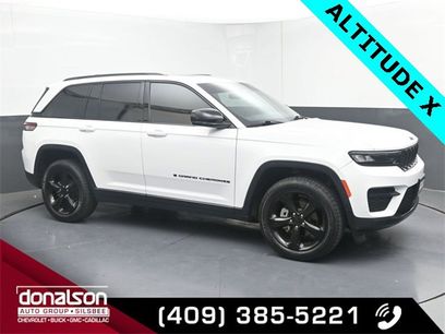 Used 2023 Jeep Grand Cherokee Altitude