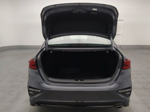 Used 2019 Kia Forte LXS image 29